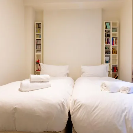 Appartamento Elegant 2Bd Flat 5 Mins To Kensington Gardens!